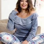 بيجامه قطيفه دفايه - كود 212