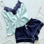 بيجامة هوت شورت ستان للعرايس - كود 902