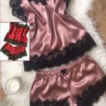 بيجامة شورت حرير بتصميم فاخر - كود 920