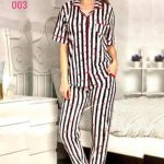 بيجامة نسائي مخططة بقلوب رقيقة - كود 003