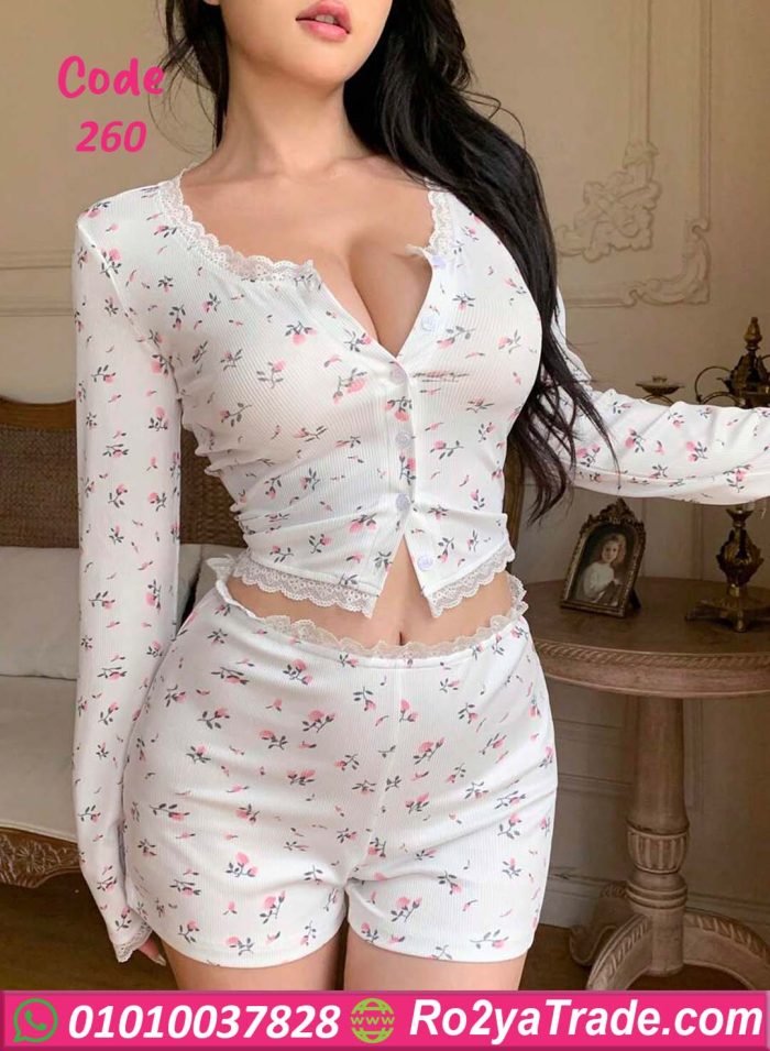 طقم بلوزة بأكمام طويلة وشورت - كود 260