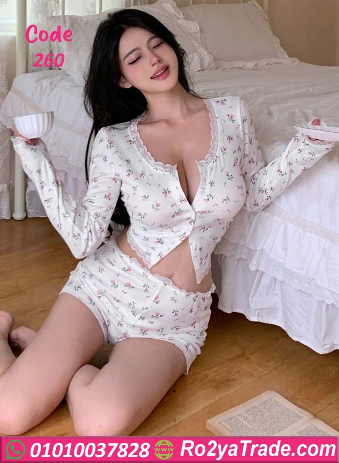طقم بلوزة بأكمام طويلة وشورت - كود 260