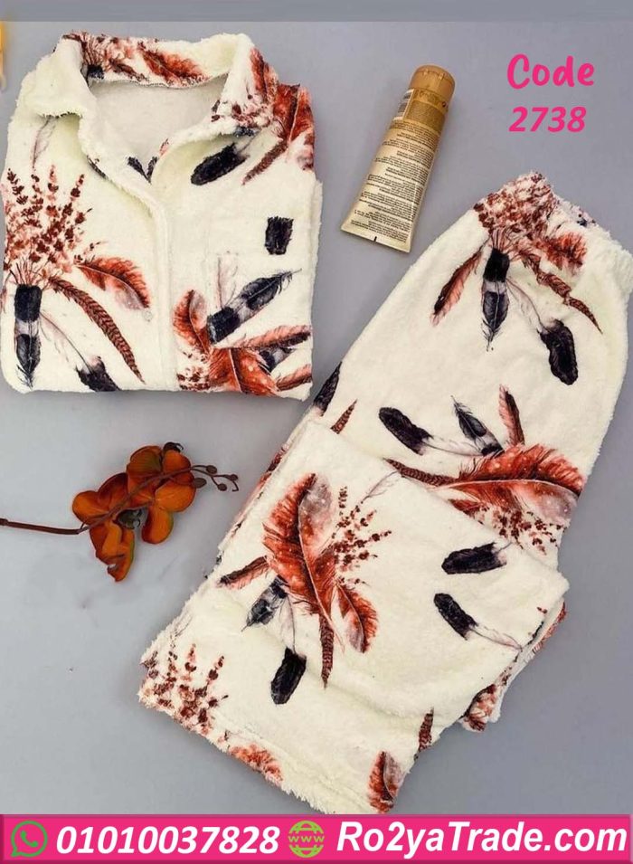 طقم شتوي فرو برسمة ريش - كود 2738