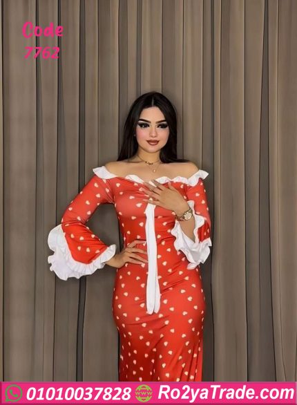 فستان أحمر مميز بطبعة القلوب - 7762