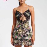 فستان حريمي قصير منقوش بالدانتيل - كود 177