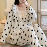 طقم بيجامة شتوي قطيفة - 20029