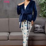 بيجامه قطيفه 3 قطع حريمي شتوي - 7708