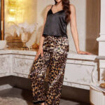 بيجامه حريمي بالروب 3 قطع - كود 1233