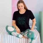 بيجامة حريمي بنقوش أنيقة - كود 2039