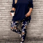 ترينج خروج حريمي - كود 2104