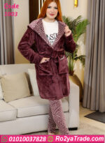 بيجامة شتوي قطيفة بالروب