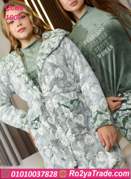 بيجامة شتوي قطيفة بالكابيشو