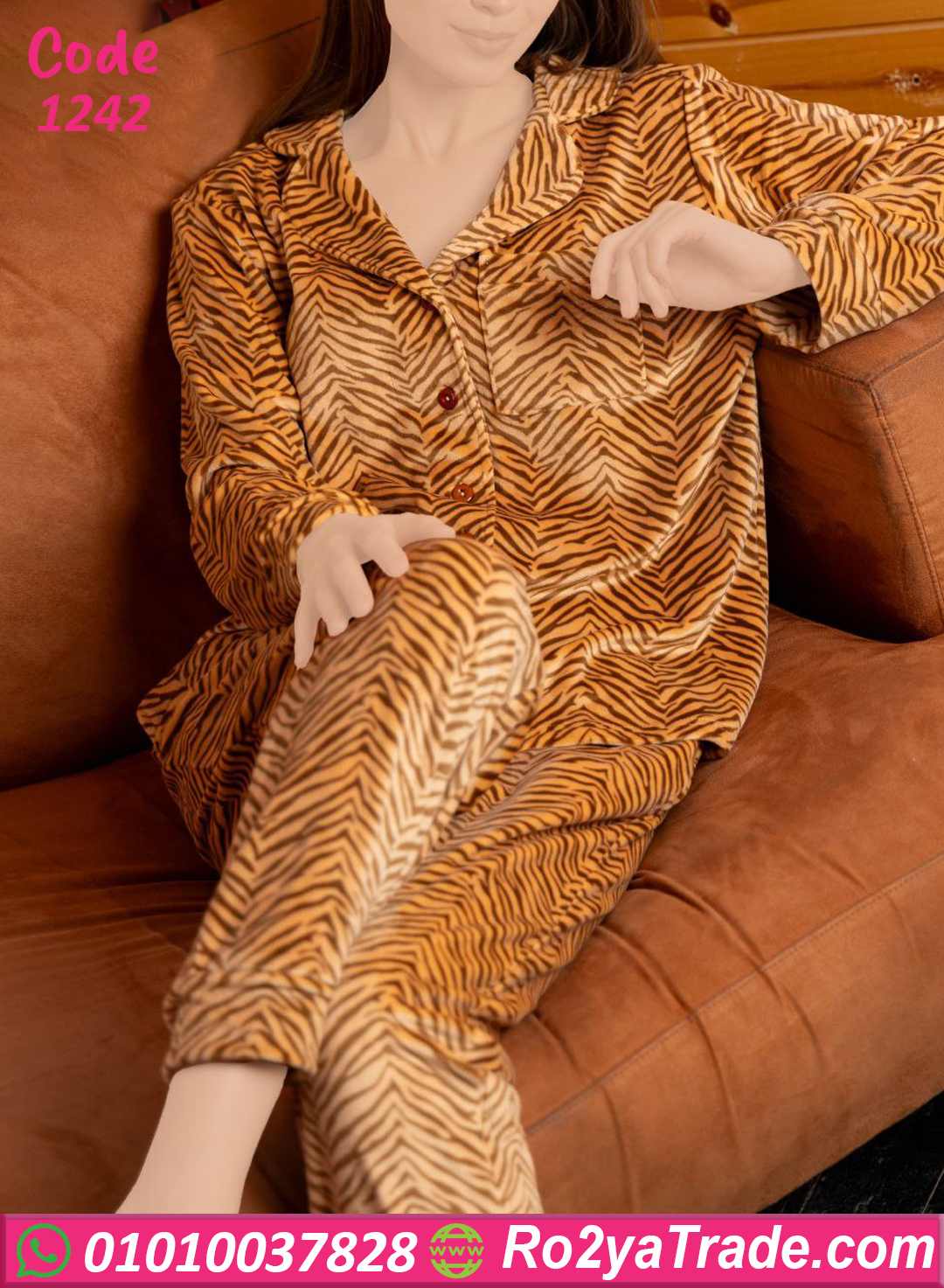 1242 بيجامة قطيفة شتوي ناعمة