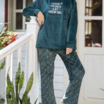 بيجامة قطيفة شتوي حريمي