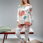 بيجامة شتوي قطيفة مطبوعة