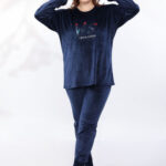 بيجامة شتوي قطيفة مع طاقية