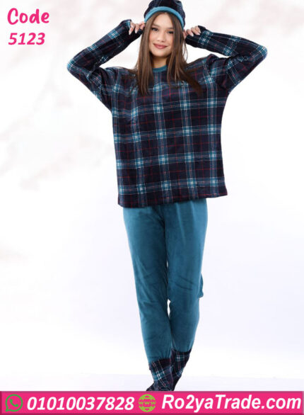 بيجامة شتوي ناعمة