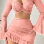 طقم لانجري دانتيل سكسي قصير بأكمام شيفون