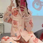 بيجامة شتوي قطيفة حريمي