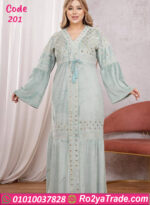 عباية قطيفة تطريز شتوي