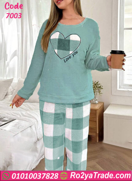 بيجامة قطيفة شتوي حريمي