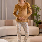 بيجامة قطيفة شتوي حريمي