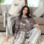 بيجامة قطيفة شتوي ناعمة