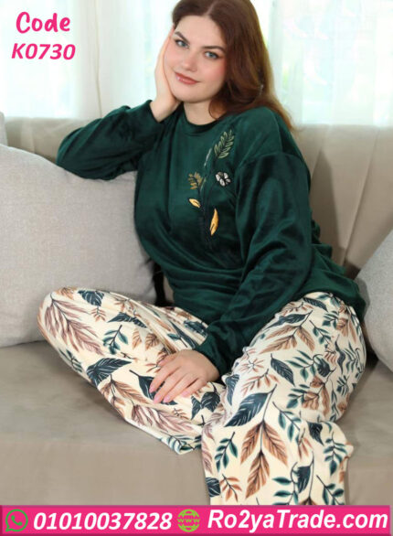 بيچامة شتوي قطيفة حريمي بيج سايز