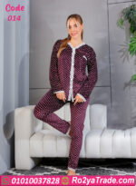 بيجامة شتوي قطيفة منقطة