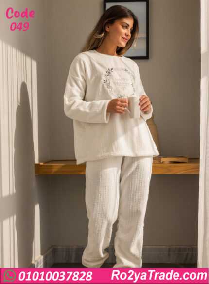 بيجامة قطيفة حريمي شتوي