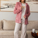 بيجامة قطيفة حريمي شتوي