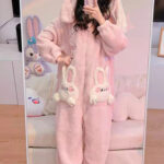 جمبسوت حريمي شتوي قطيفة