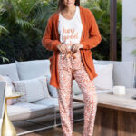 بيجامة حريمي شتوي 3 قطع