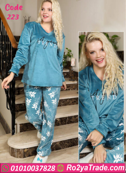 بيجامة قطيفة شتوي بسيطة