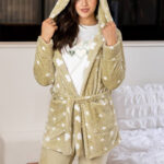 طقم شتوي هودي حريمي