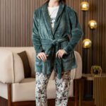 بيجامة حريمي شتوي مع روب