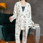 بيجامة حريمي شتوي مع روب