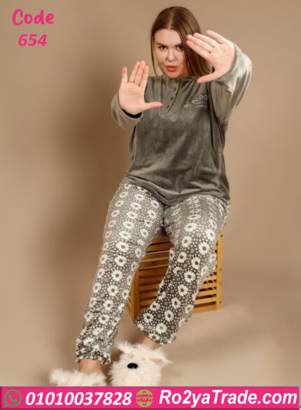 بيجامة شتوي بيج سايز قطيفة