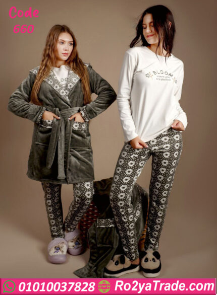 ترينج قطيفة شتوي بالروب