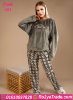 ترينج قطيفة شتوي نسائي