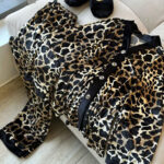 بيجامة شتوي حريمي تايجر