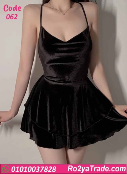 بدلة رقص مفتوحة الظهر