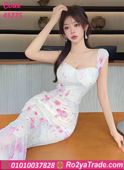 فستان صيفي طويل أبيض