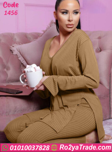 بيجامة حريمي مضلعة