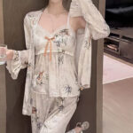 بيجامة نسائية كود 531